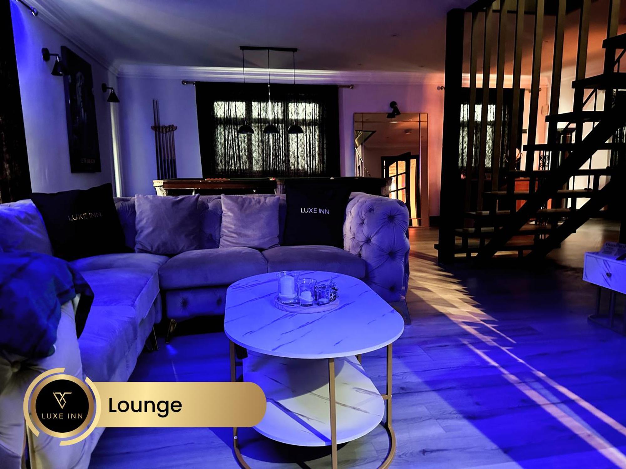 4 Bedroom House, Heathrow Airport, Luxe Inn كولنبروك المظهر الخارجي الصورة
