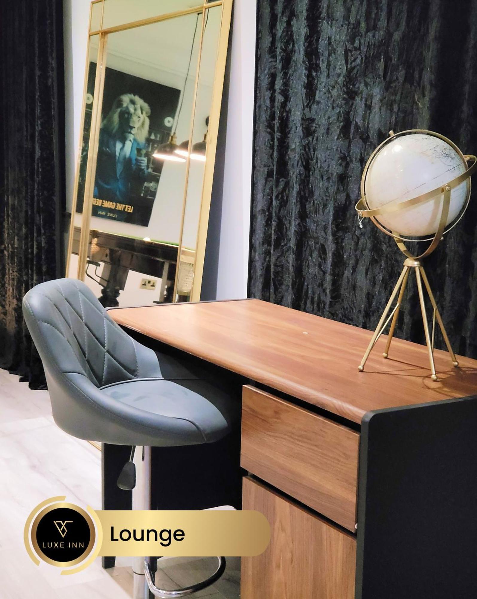 4 Bedroom House, Heathrow Airport, Luxe Inn كولنبروك المظهر الخارجي الصورة